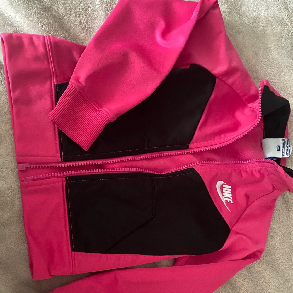 Nike jacket - Picture 2 of 2